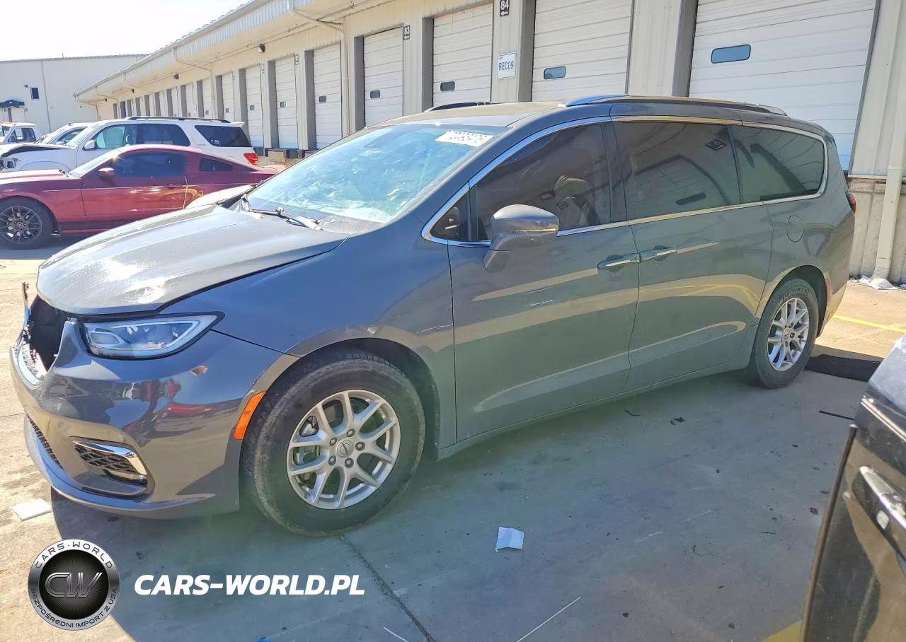 2021 Chrysler Pacifica Touring L VIN:2C4RC1BGXMR591853 - 1