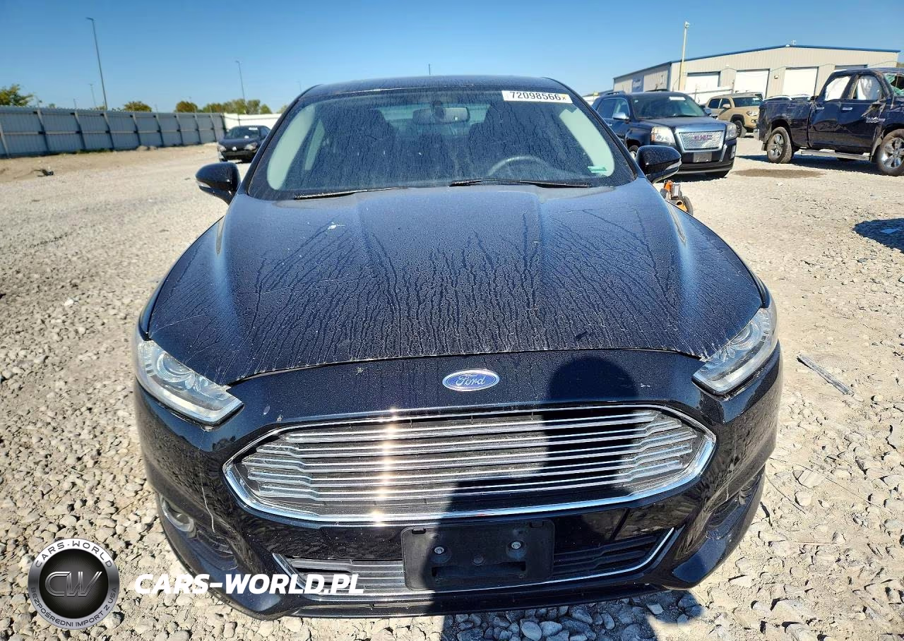 2016 Ford Fusion Titanium VIN:3FA6P0K97GR361288 - 5