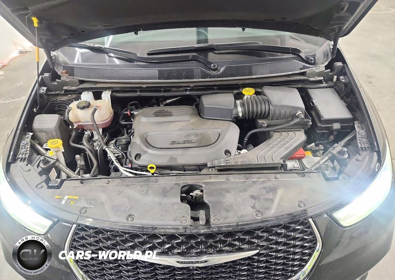 2025 Chrysler Pacifica Select VIN:2C4RC1BG7SR531509 - 12