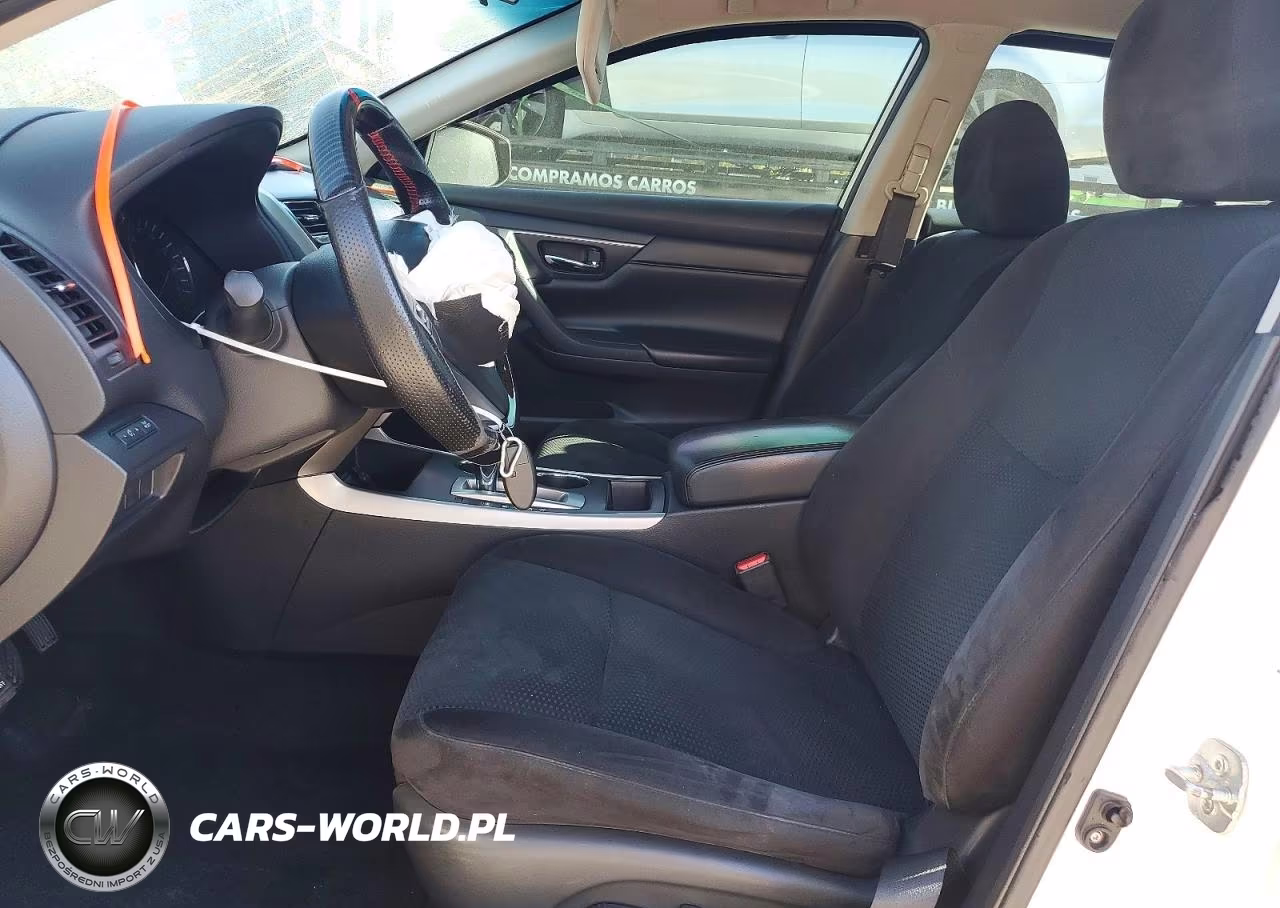 2015 Nissan Altima 2.5 S VIN:1N4AL3AP8FC586467 - 7