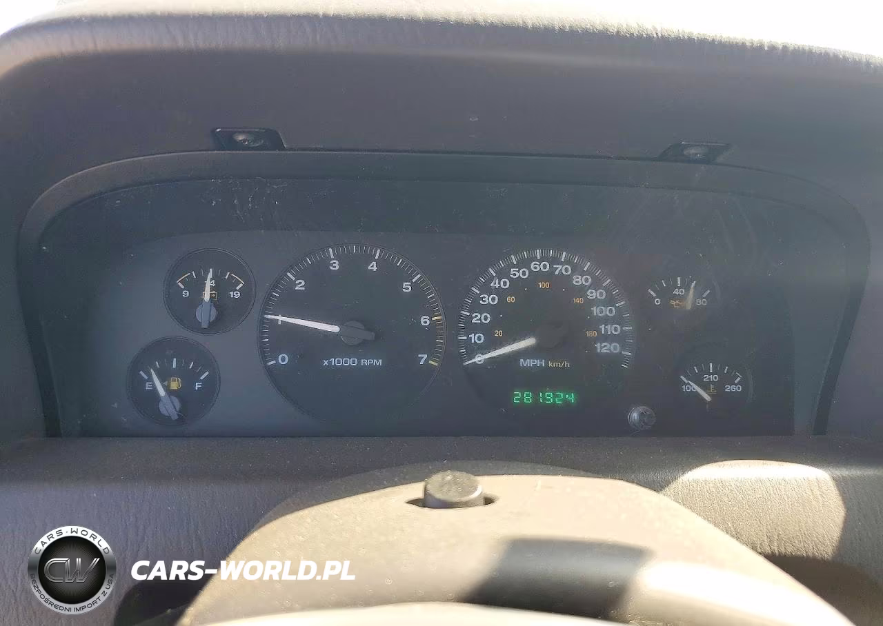 1999 Jeep Grand Cherokee Laredo VIN:1J4GW58S4XC600250 - 9