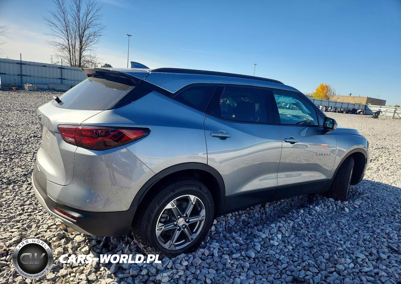 2023 Chevrolet Blazer 2Lt VIN:3GNKBHR48PS130903 - 3