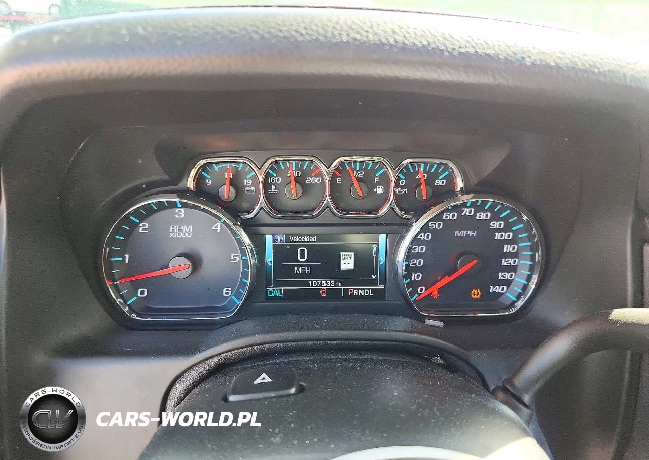 2019 Chevrolet Suburban C1500 Lt VIN:1GNSCHKC6KR370056 - 9