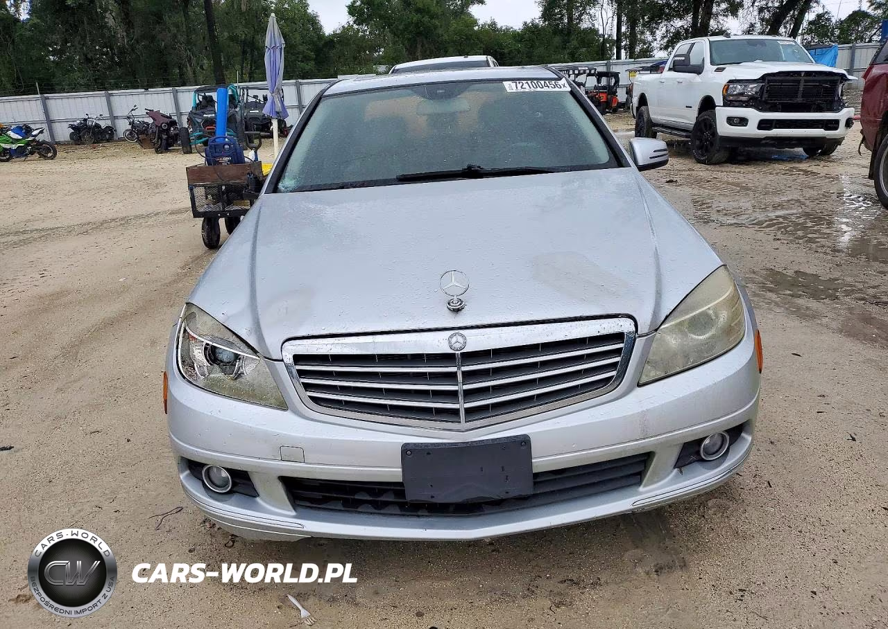 2011 Mercedes-Benz C 300 VIN:WDDGF5EB2BA471011 - 5