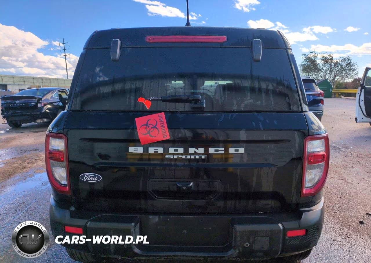 2026 Ford Bronco Sport Outer Banks VIN:3FMCR9CN1TRE01071 - 6