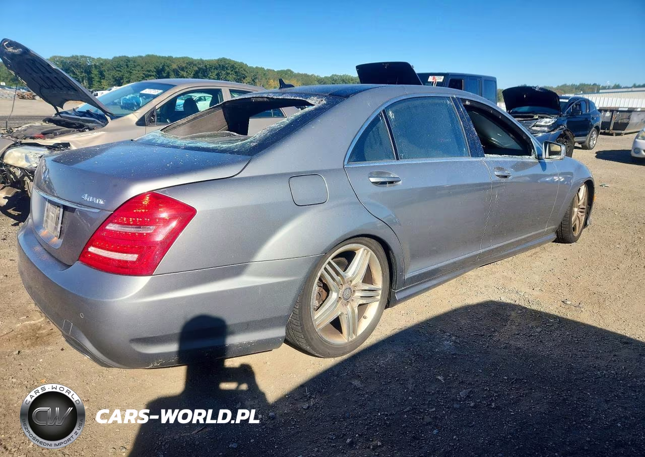 2013 Mercedes-Benz S 550 4Matic VIN:WDDNG9EB9DA517559 - 3