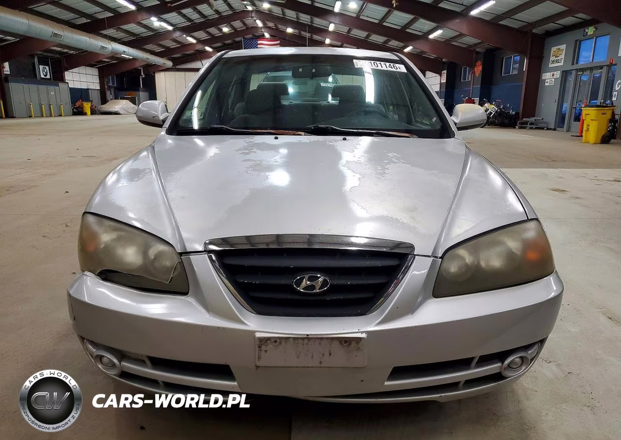 2004 Hyundai Elantra Gls VIN:KMHDN46DX4U755901 - 5