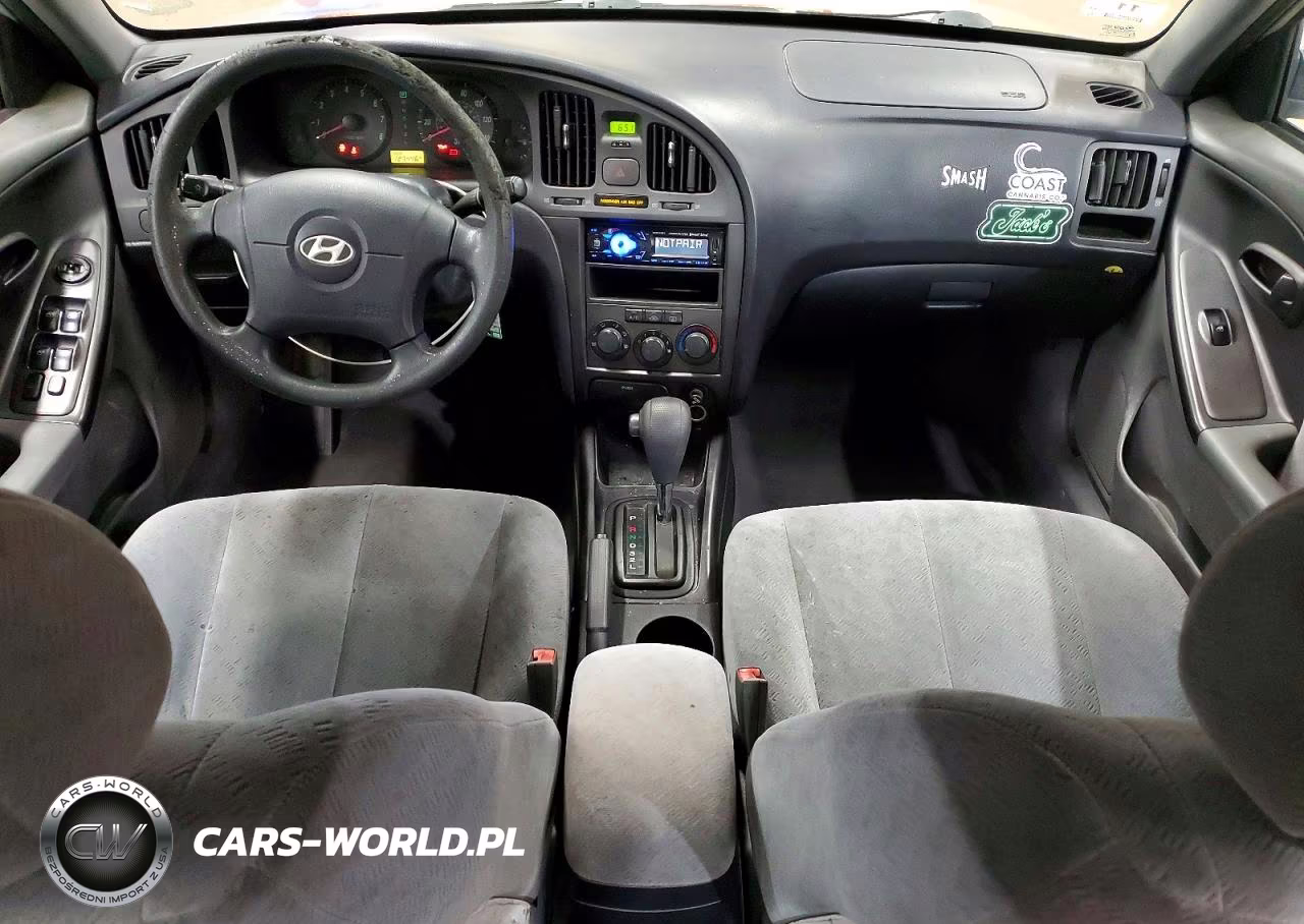 2004 Hyundai Elantra Gls VIN:KMHDN46DX4U755901 - 8