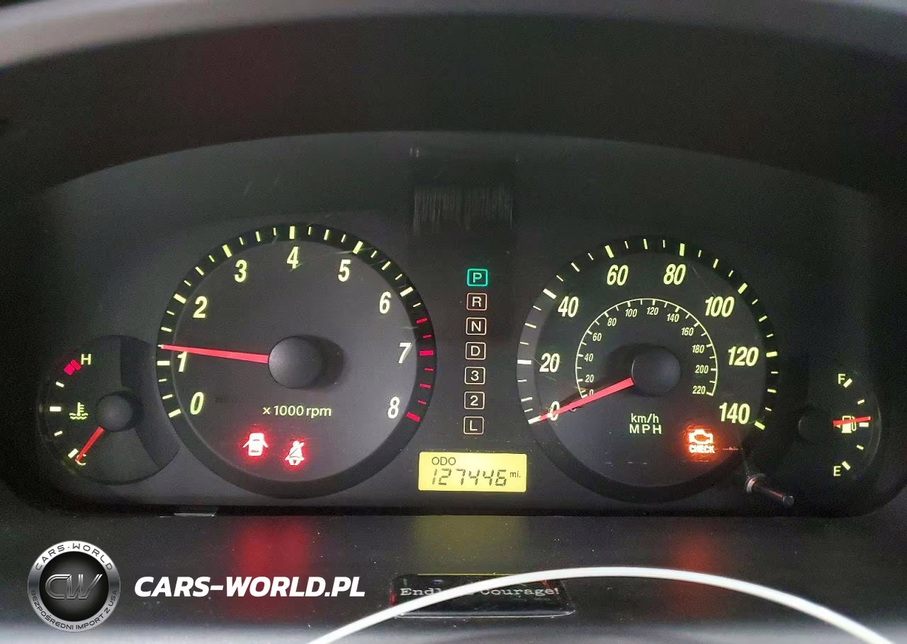 2004 Hyundai Elantra Gls VIN:KMHDN46DX4U755901 - 9