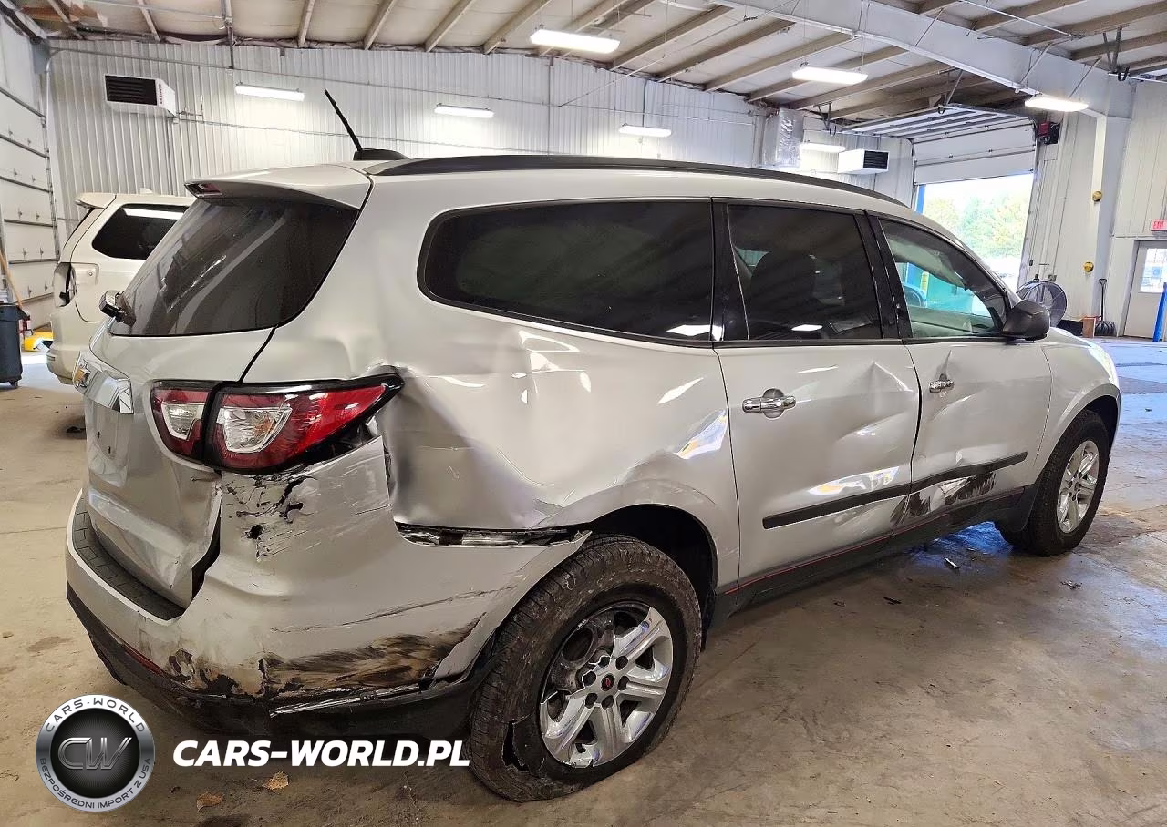 2017 Chevrolet Traverse Ls VIN:1GNKRFED3HJ176356 - 3
