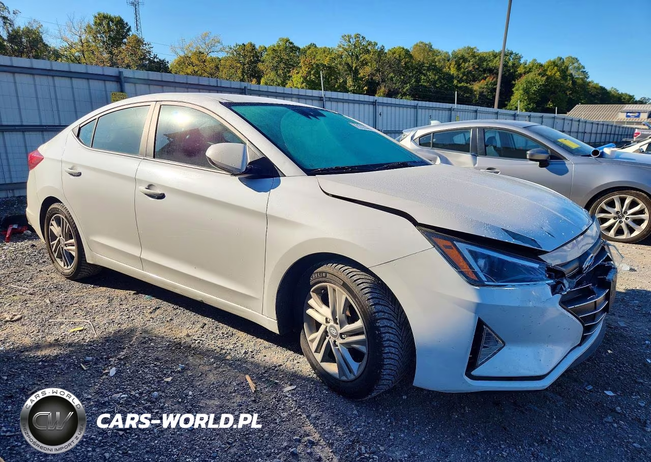 2020 Hyundai Elantra Sel VIN:5NPD84LF2LH549322 - 4