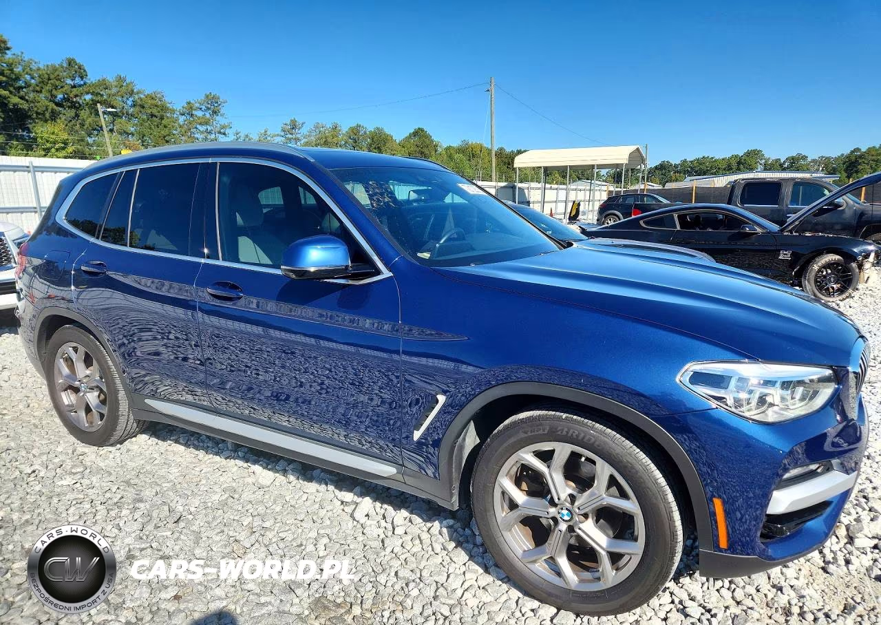 2021 BMW X3 xDrive30E VIN:5UXTS1C05M9F18018 - 4