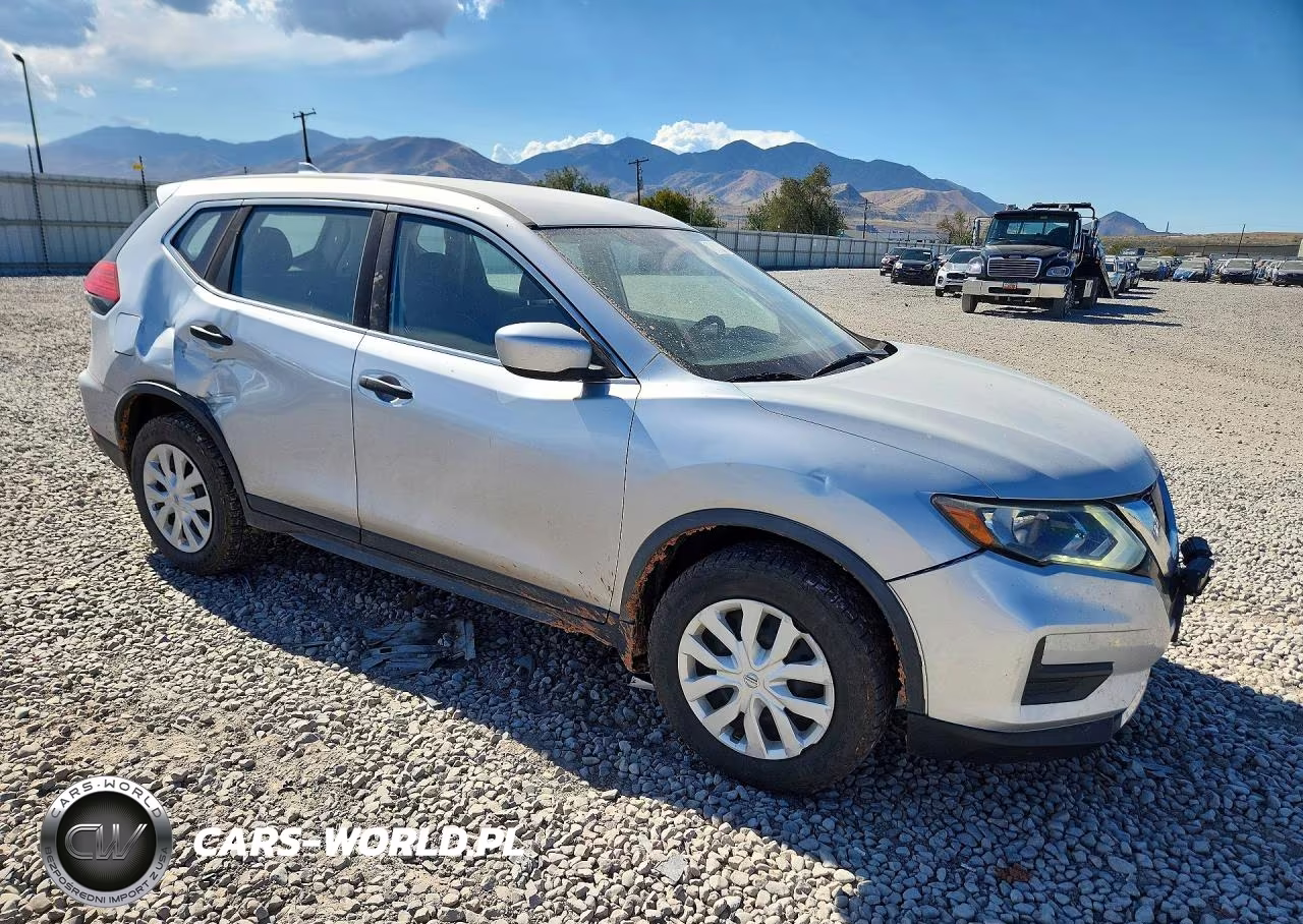 2017 Nissan Rogue S VIN:JN8AT2MV2HW025346 - 4