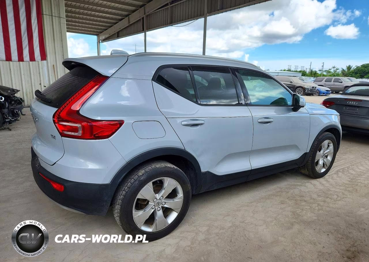 2020 Volvo Xc40 T4 Momentum VIN:YV4AC2HKXL2210138 - 3