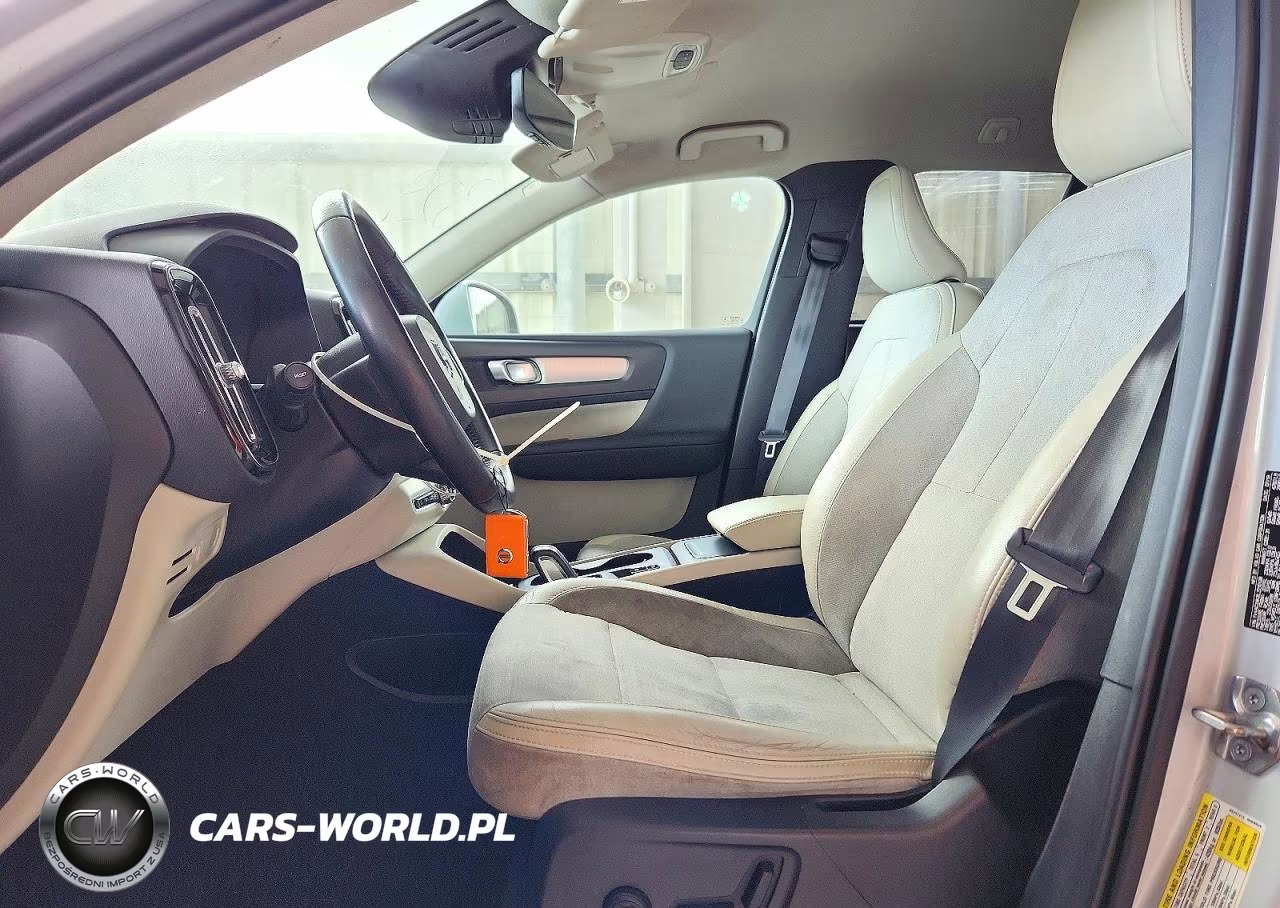 2020 Volvo Xc40 T4 Momentum VIN:YV4AC2HKXL2210138 - 7