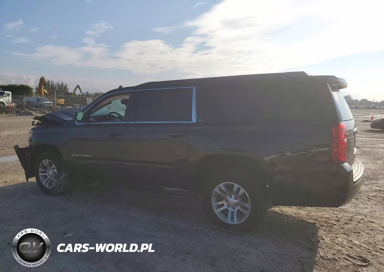 2018 Chevrolet Suburban C1500 Lt VIN:1GNSCHKC7JR365821 - 2