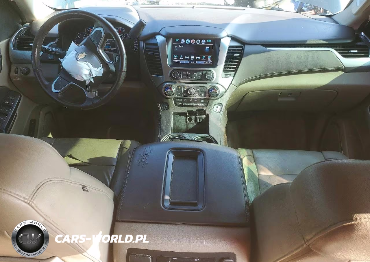 2018 Chevrolet Suburban C1500 Lt VIN:1GNSCHKC7JR365821 - 8