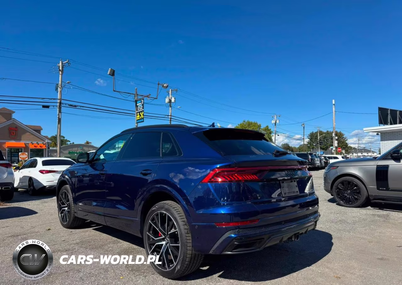 2021 Audi Q8 Prestige S-Line VIN:WA1FVAF17MD010695 - 3