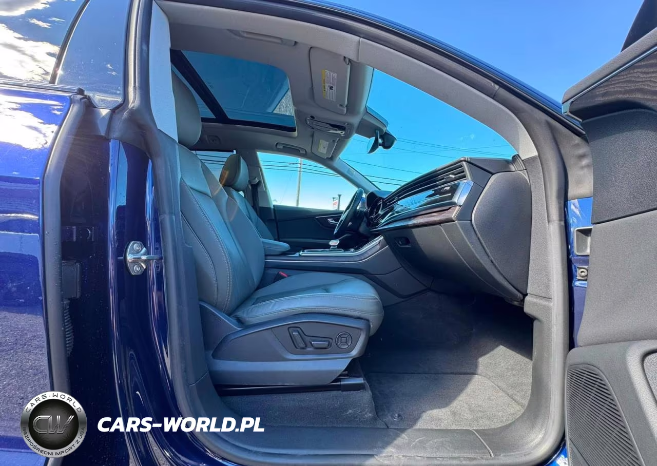 2021 Audi Q8 Prestige S-Line VIN:WA1FVAF17MD010695 - 5