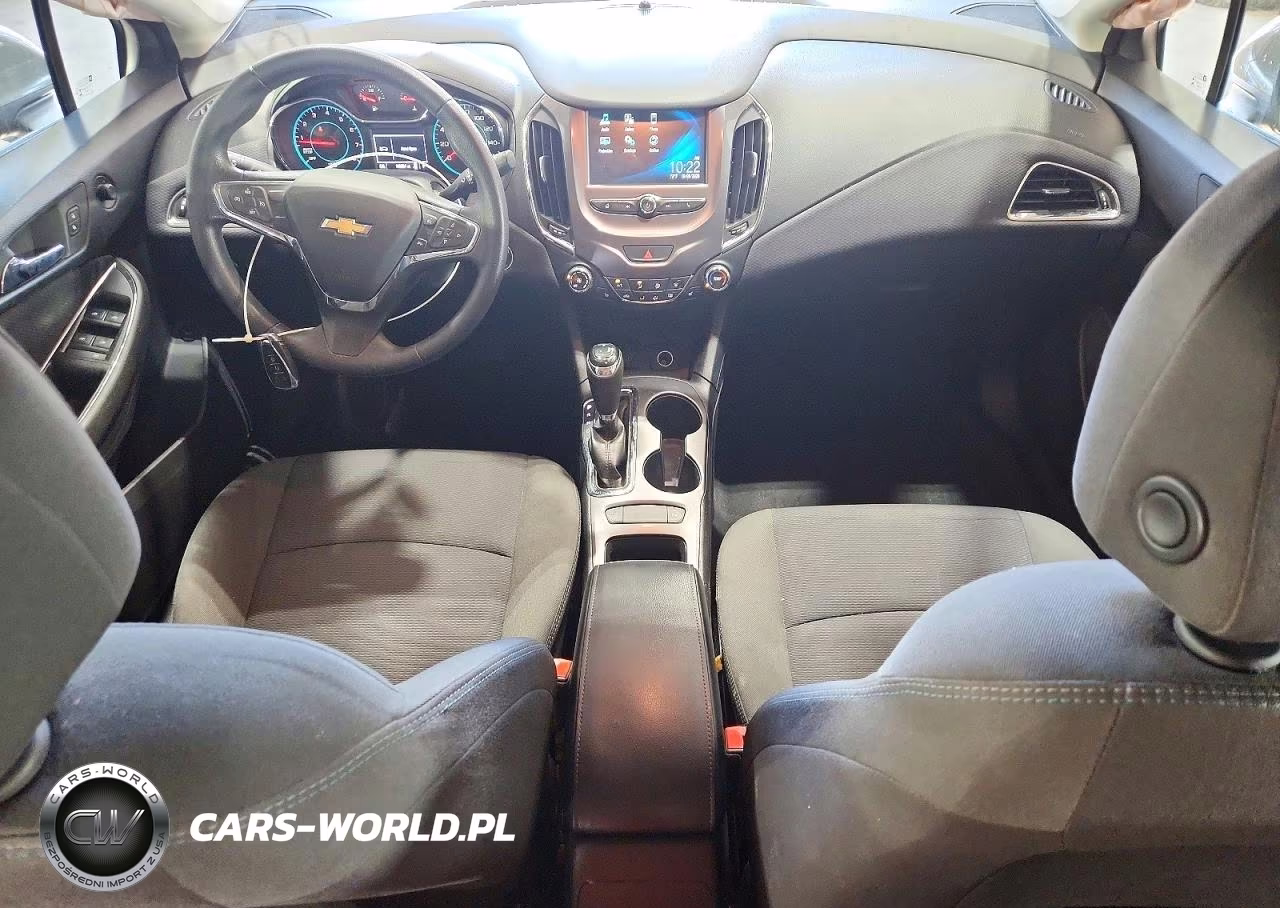 2018 Chevrolet Cruze Lt VIN:1G1BE5SMXJ7123880 - 8
