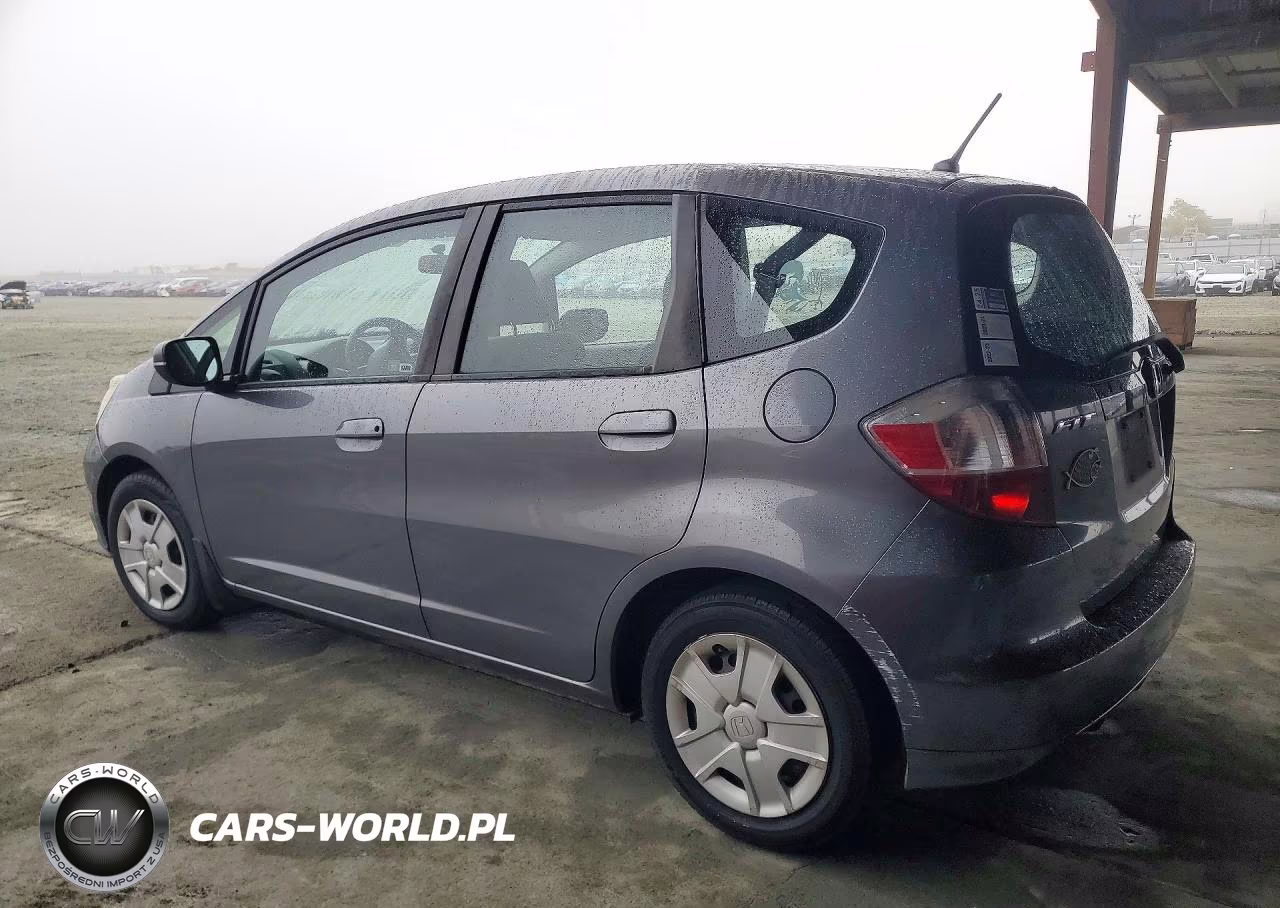 2013 Honda Fit VIN:JHMGE8G38DC013774 - 2