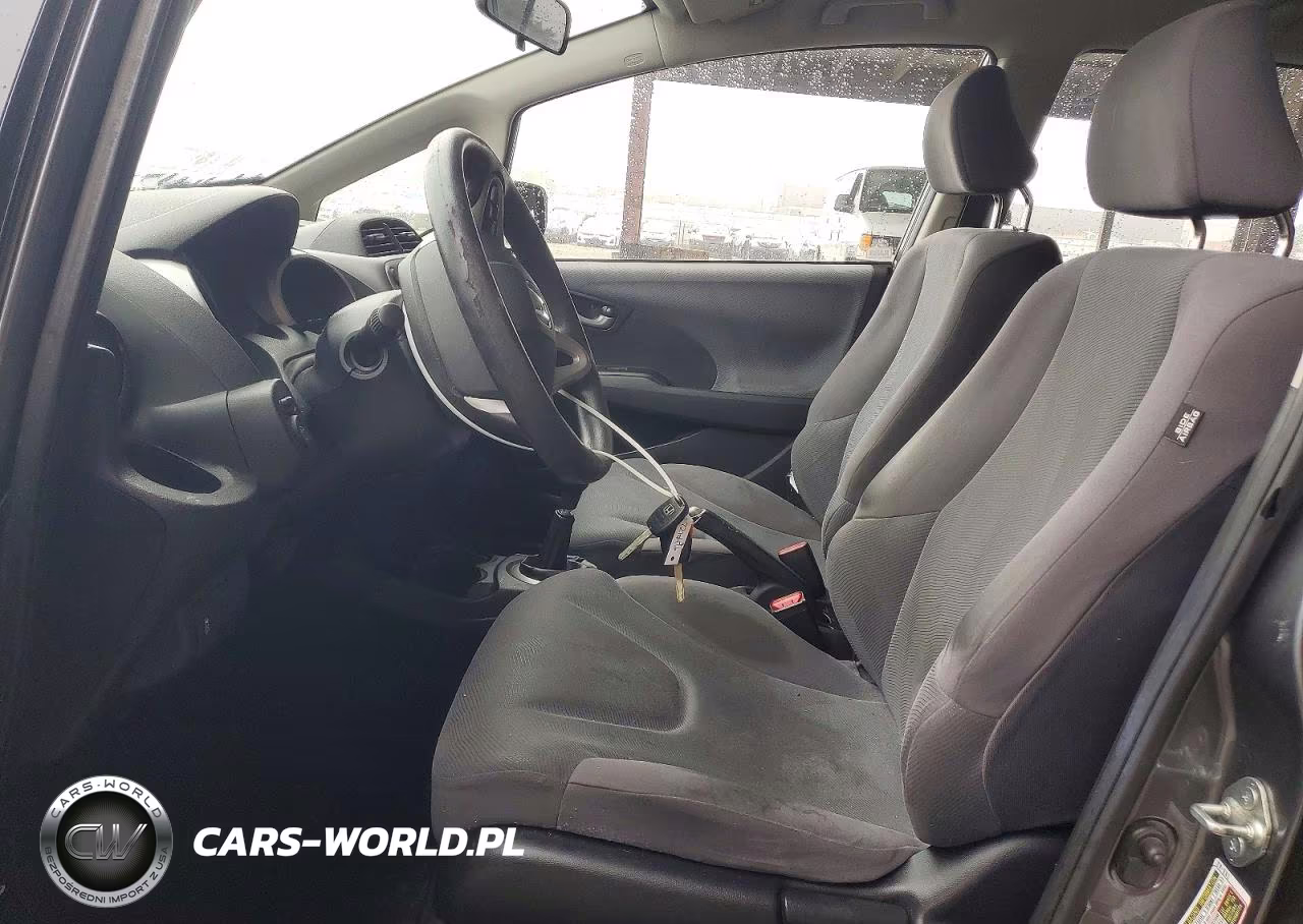 2013 Honda Fit VIN:JHMGE8G38DC013774 - 7