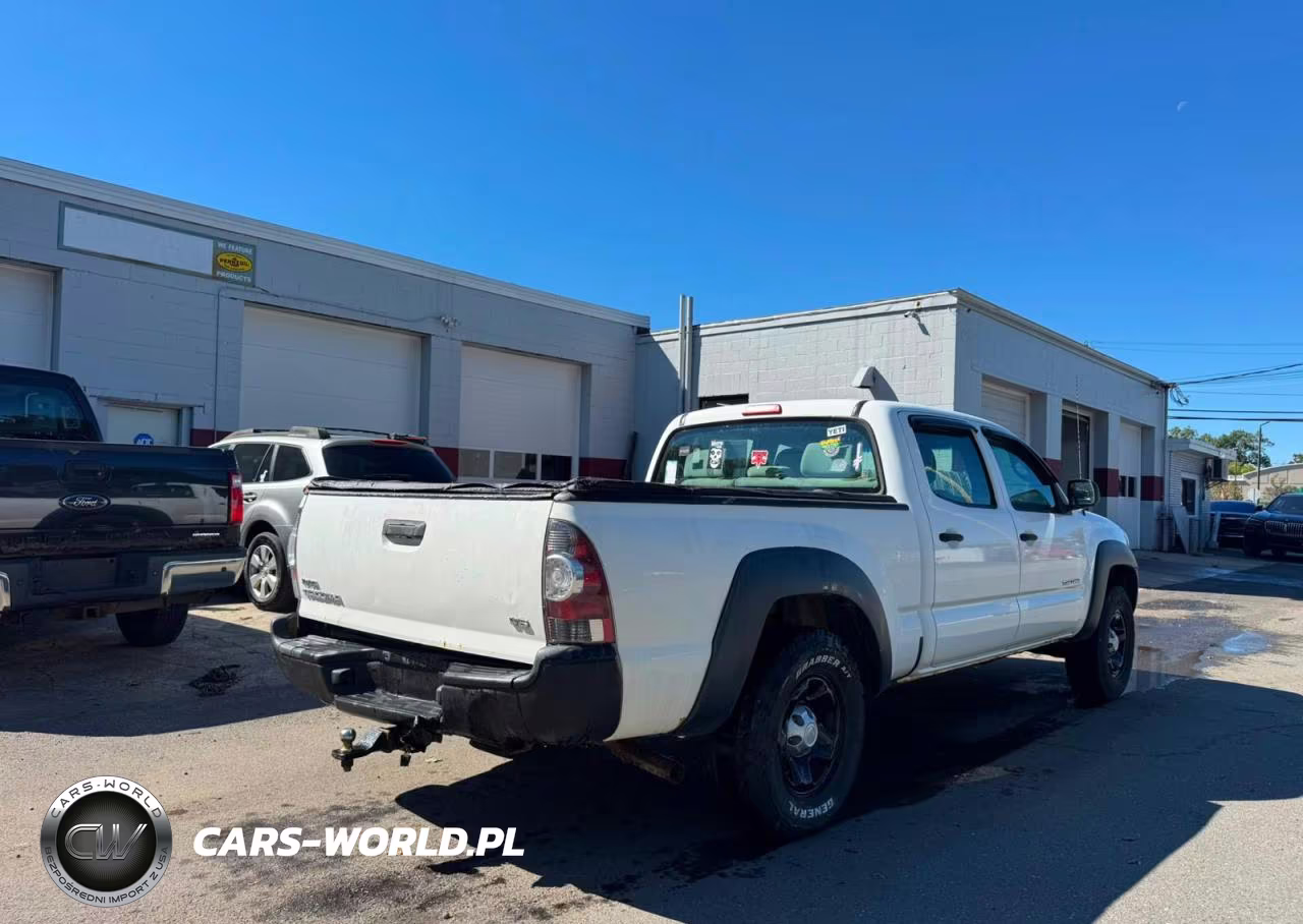 2011 Toyota Tacoma Double Cab Long Bed VIN:5TFMU4FN3BX002707 - 4