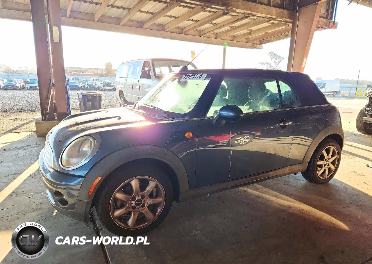 2010 Mini Cooper VIN:WMWMR3C52ATZ18782 - 1