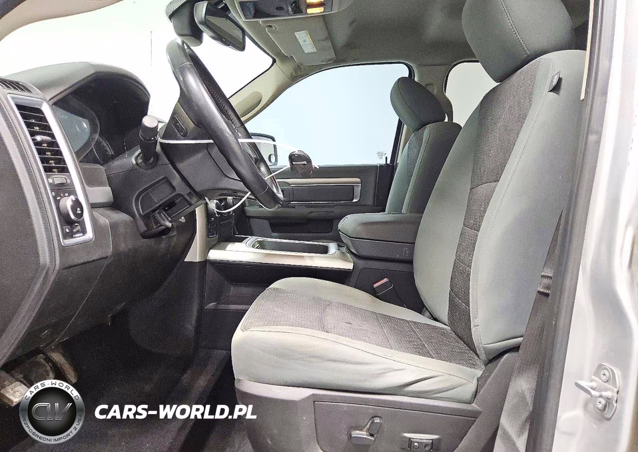 2019 Ram 1500 Classic Slt VIN:1C6RR7LT6KS559885 - 7