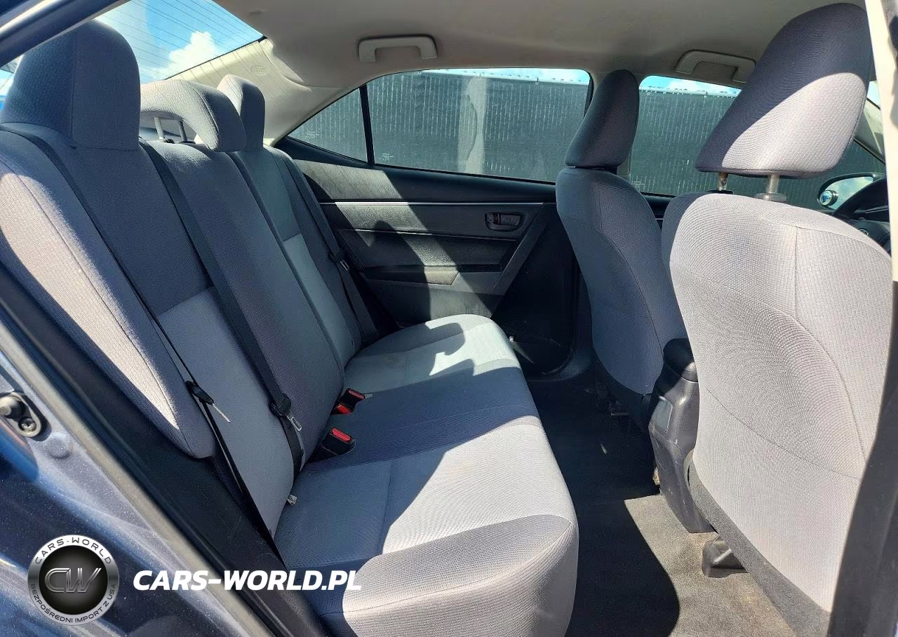 2015 Toyota Corolla L VIN:2T1BURHE3FC352330 - 10