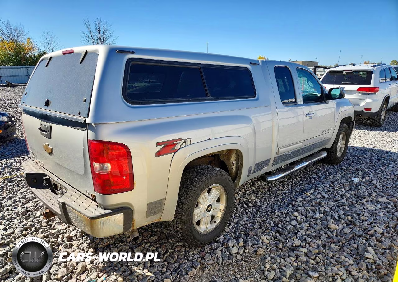 2011 Chevrolet Silverado K1500 Lt VIN:1GCRKSE39BZ260752 - 3