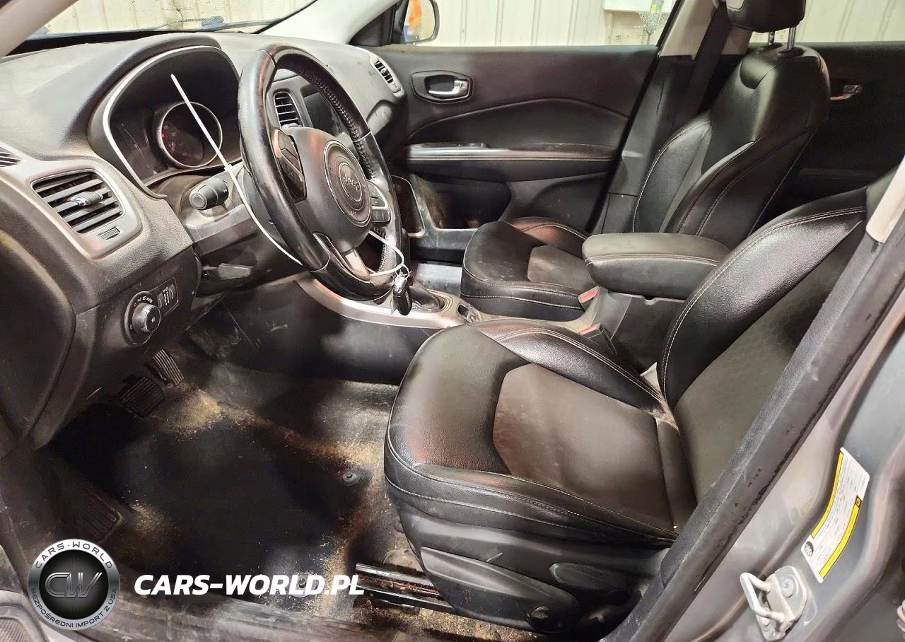 2020 Jeep Compass Latitude VIN:3C4NJDBB7LT132107 - 7