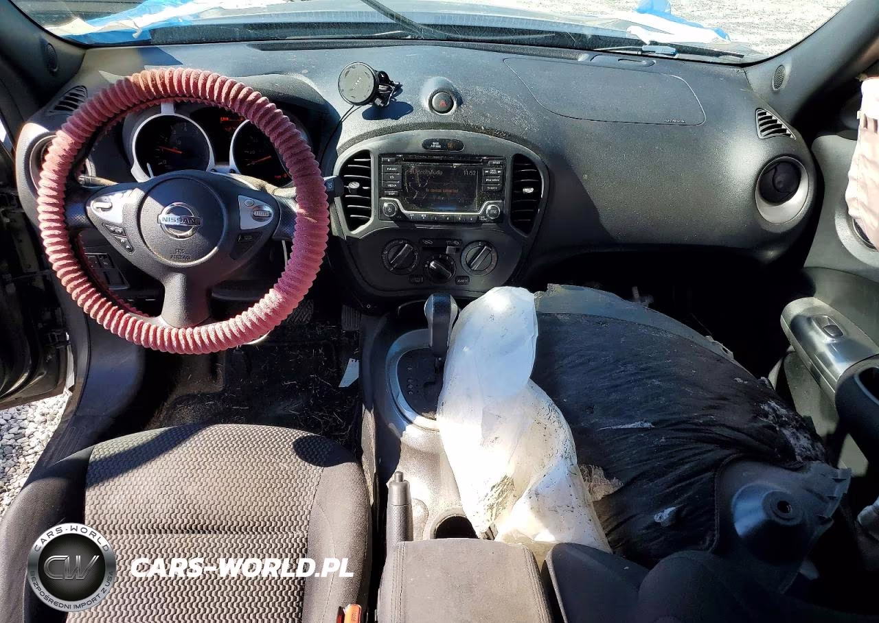 2017 Nissan Juke S VIN:JN8AF5MR2HT701789 - 8