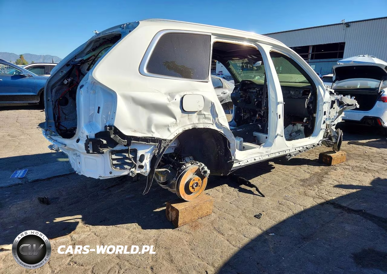 2026 Volvo Xc90 Ultra VIN:YV4062PFXT1429744 - 3