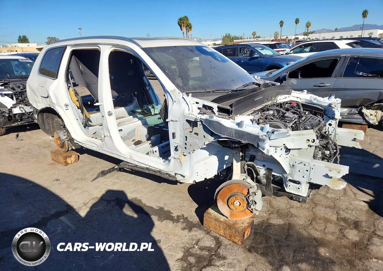 2026 Volvo Xc90 Ultra VIN:YV4062PFXT1429744 - 4