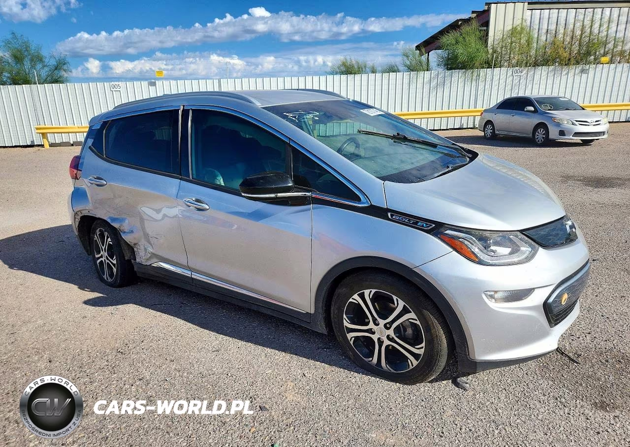 2017 Chevrolet Bolt Ev Premier VIN:1G1FX6S0XH4187833 - 4