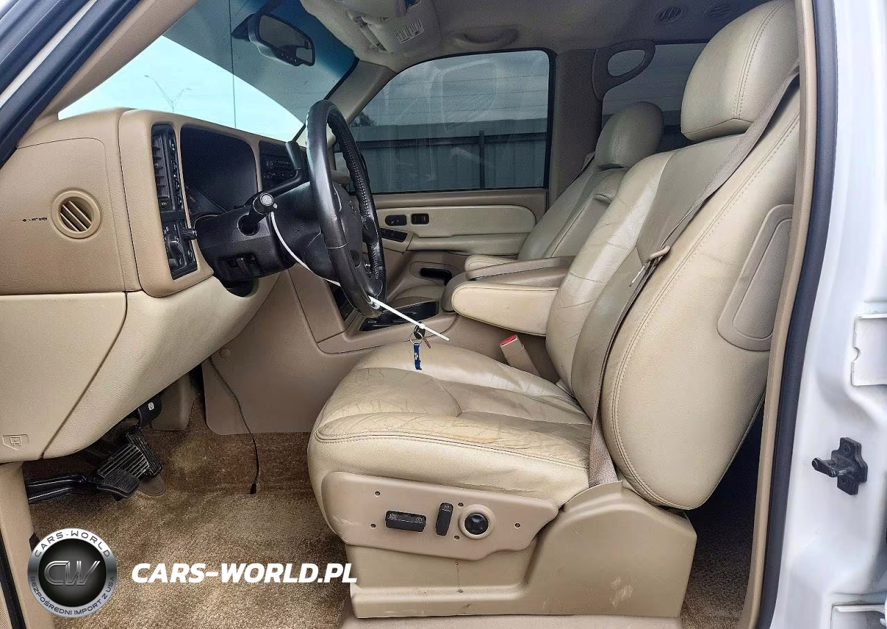 2003 Chevrolet Tahoe K1500 VIN:1GNEK13Z13R270524 - 7