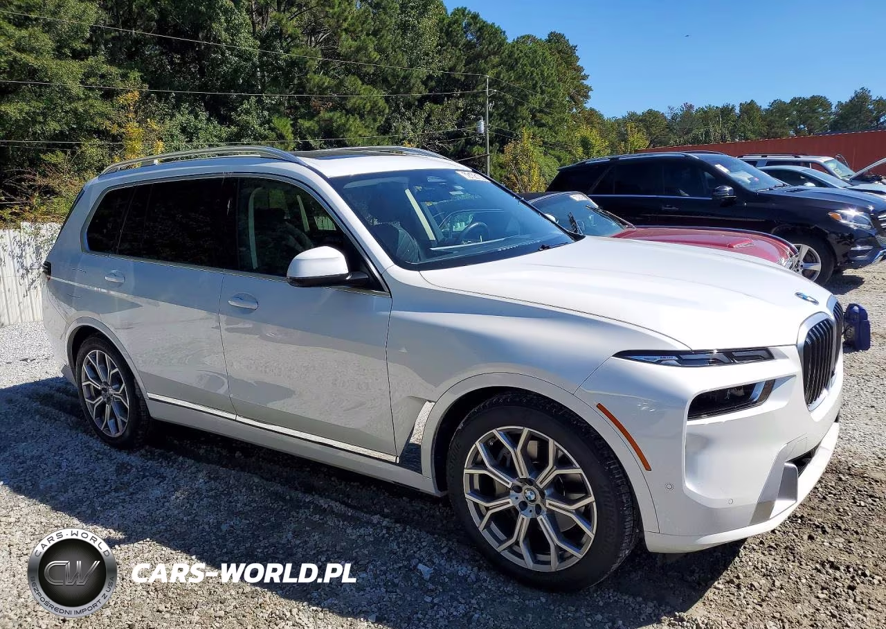 2023 BMW X7 xDrive40I VIN:5UX23EM02P9P72222 - 4