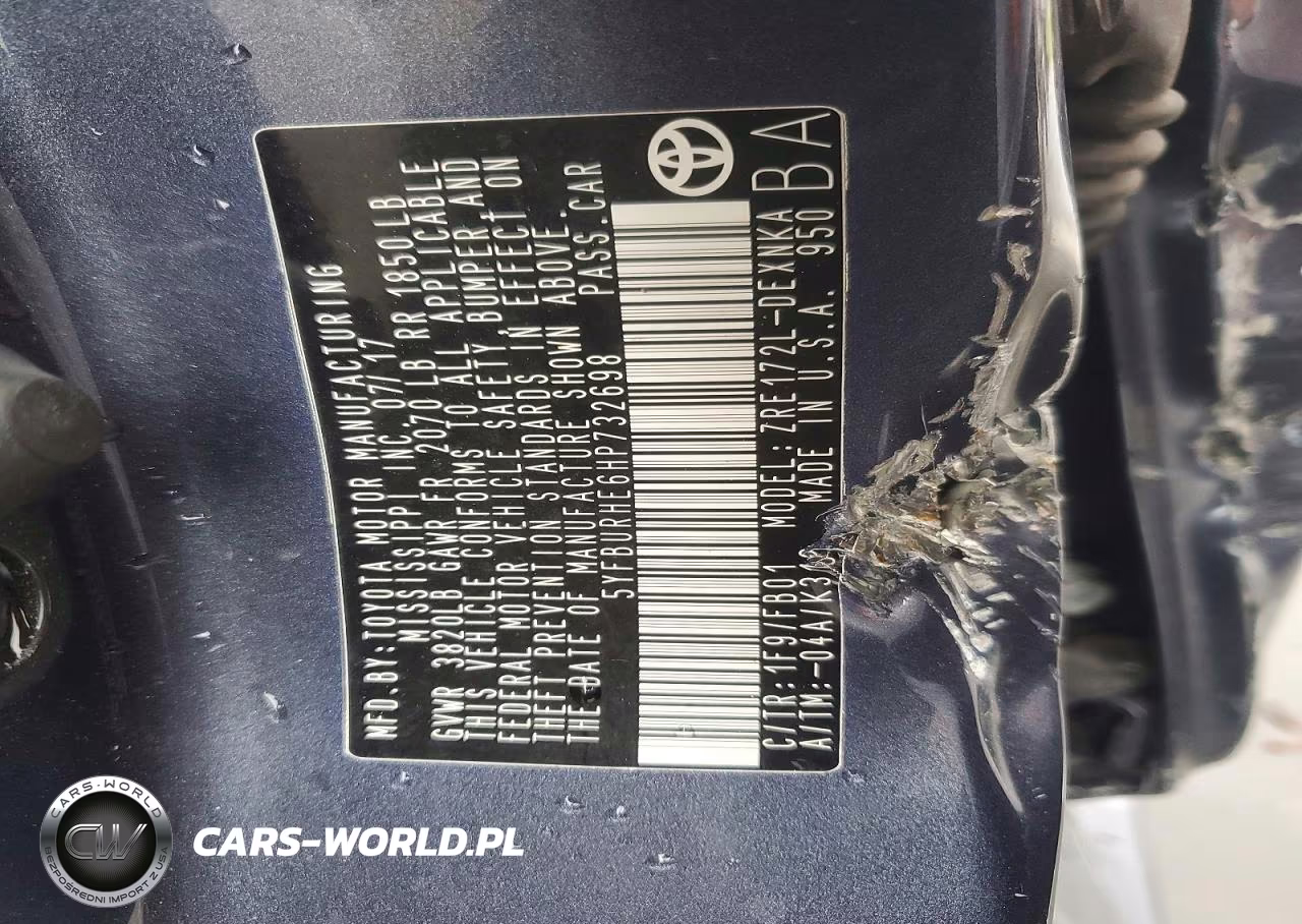 2017 Toyota Corolla Le VIN:5YFBURHE6HP732698 - 12