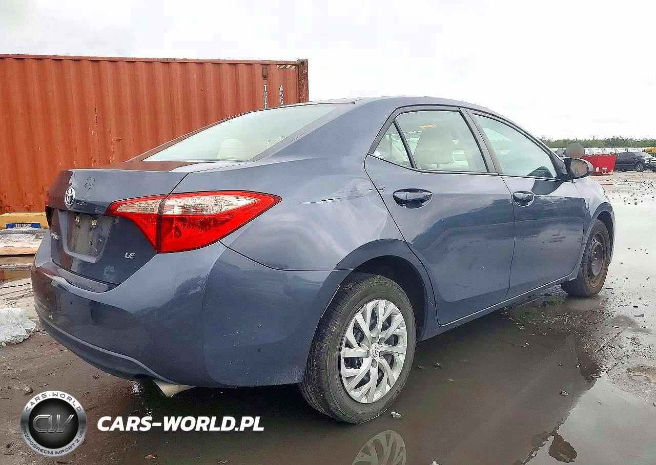 2017 Toyota Corolla Le VIN:5YFBURHE6HP732698 - 3
