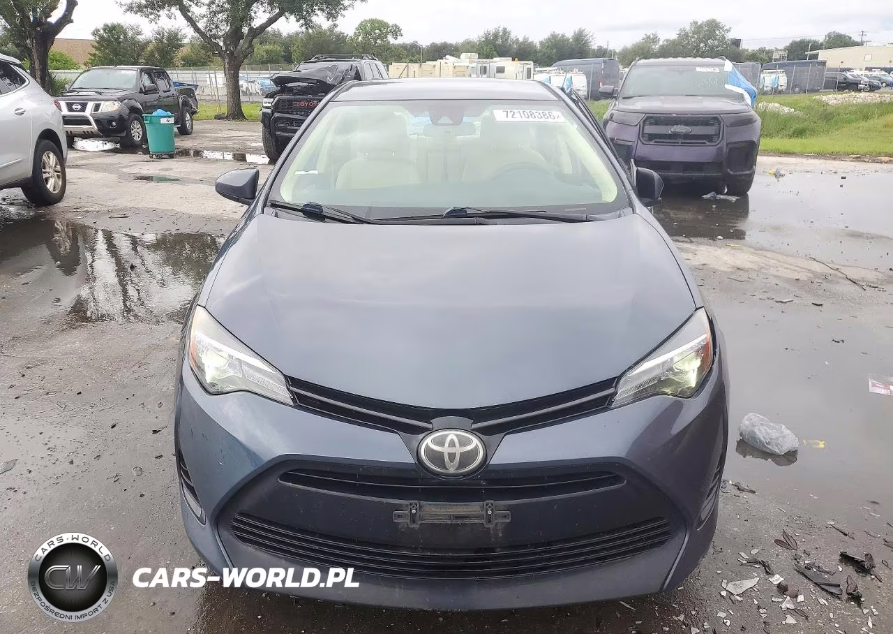 2017 Toyota Corolla Le VIN:5YFBURHE6HP732698 - 5