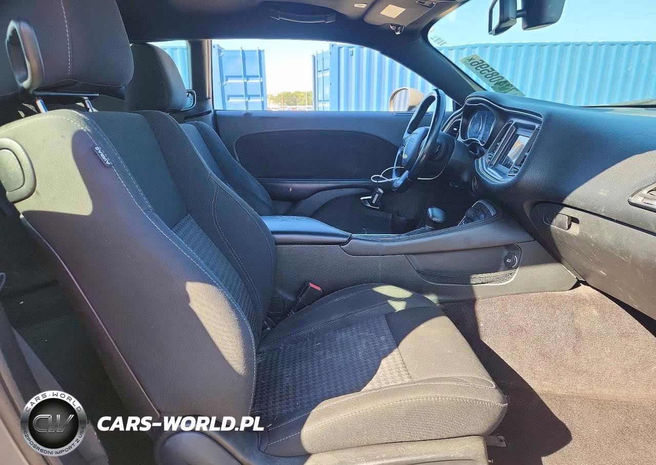 2018 Dodge Challenger Sxt VIN:2C3CDZAGXJH321918 - 10