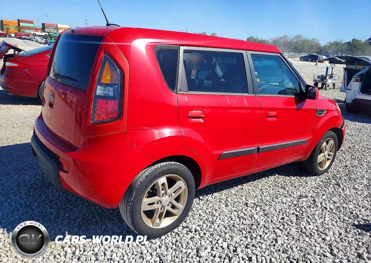 2010 Kia Soul + VIN:KNDJT2A29A7074906 - 3