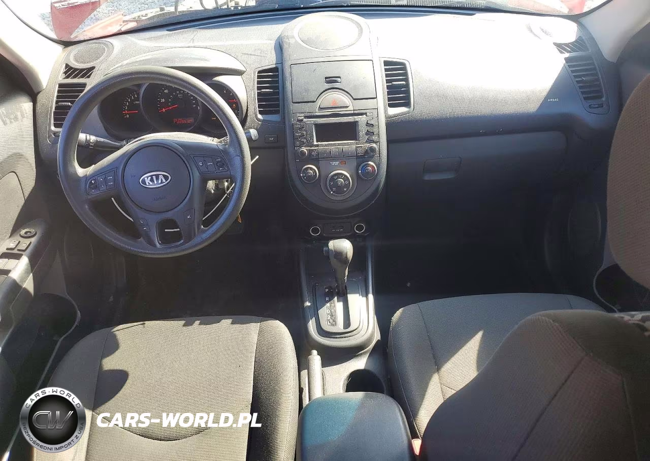 2010 Kia Soul + VIN:KNDJT2A29A7074906 - 8