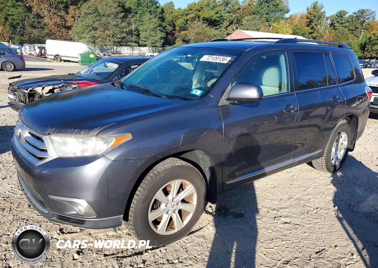 2011 Toyota Highlander Base VIN:5TDBK3EH9BS091871 - 1