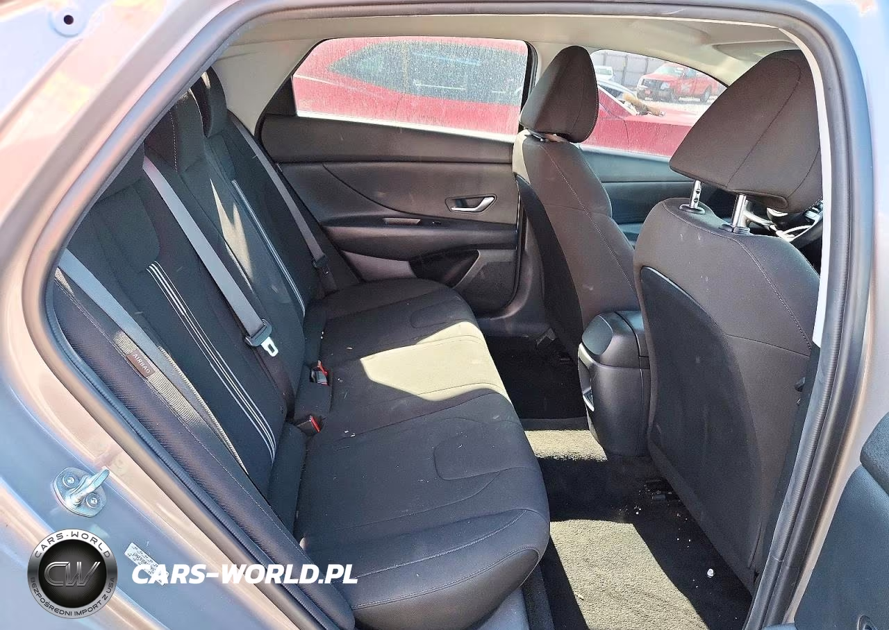 2024 Hyundai Elantra Sel VIN:KMHLM4DG7RU663907 - 10
