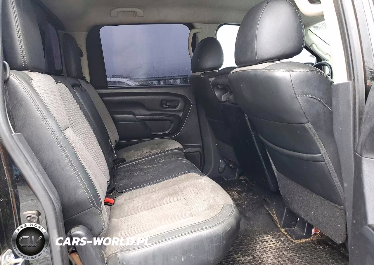 2018 Nissan Titan S VIN:1N6AA1EK2JN531798 - 10