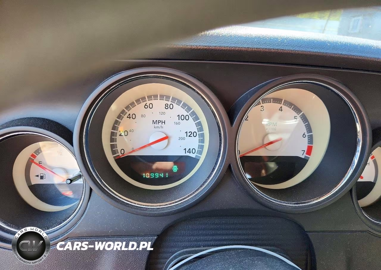 2010 Dodge Challenger Se VIN:2B3CJ4DV9AH166927 - 9