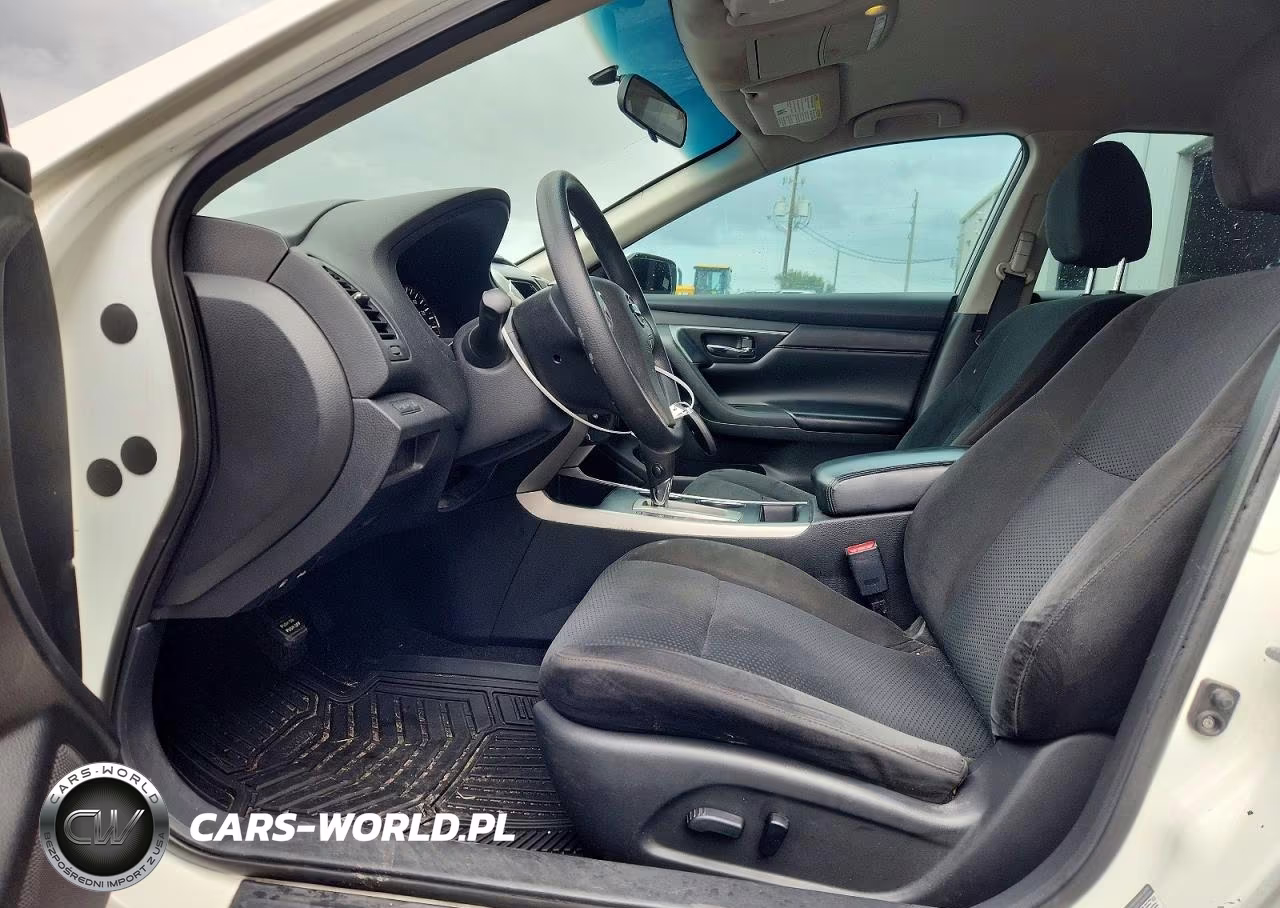 2015 Nissan Altima 2.5 S VIN:1N4AL3AP0FC463214 - 7