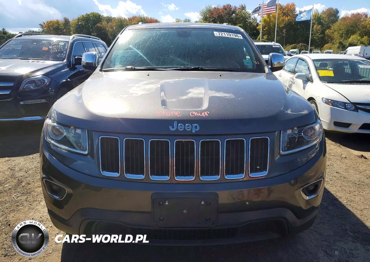 2014 Jeep Grand Cherokee Laredo VIN:1C4RJFAG1EC226735 - 5
